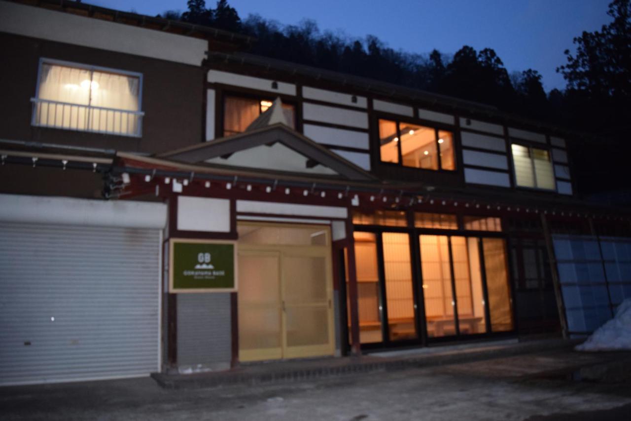 Hotel Gokayama Base Nanto Exterior foto